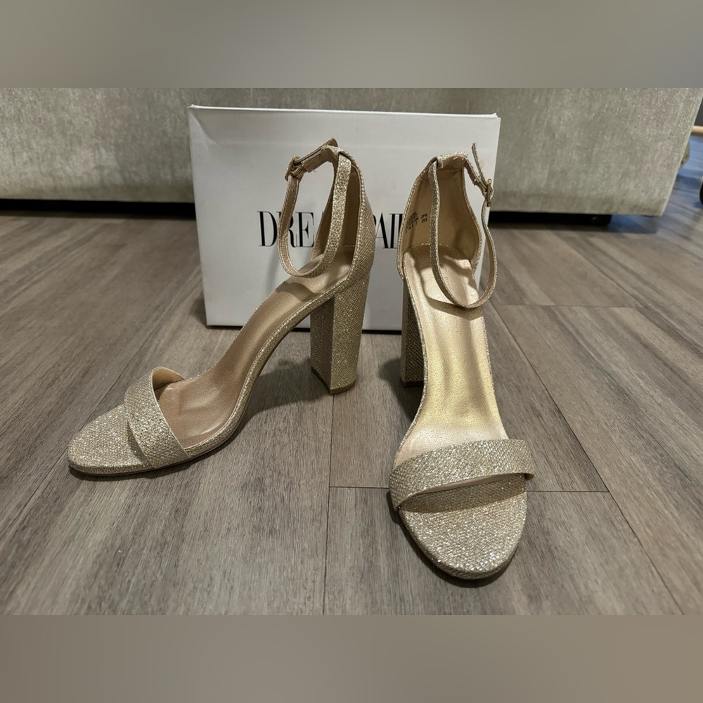 Glitter gold high heels - Size: 9 / Worn one time